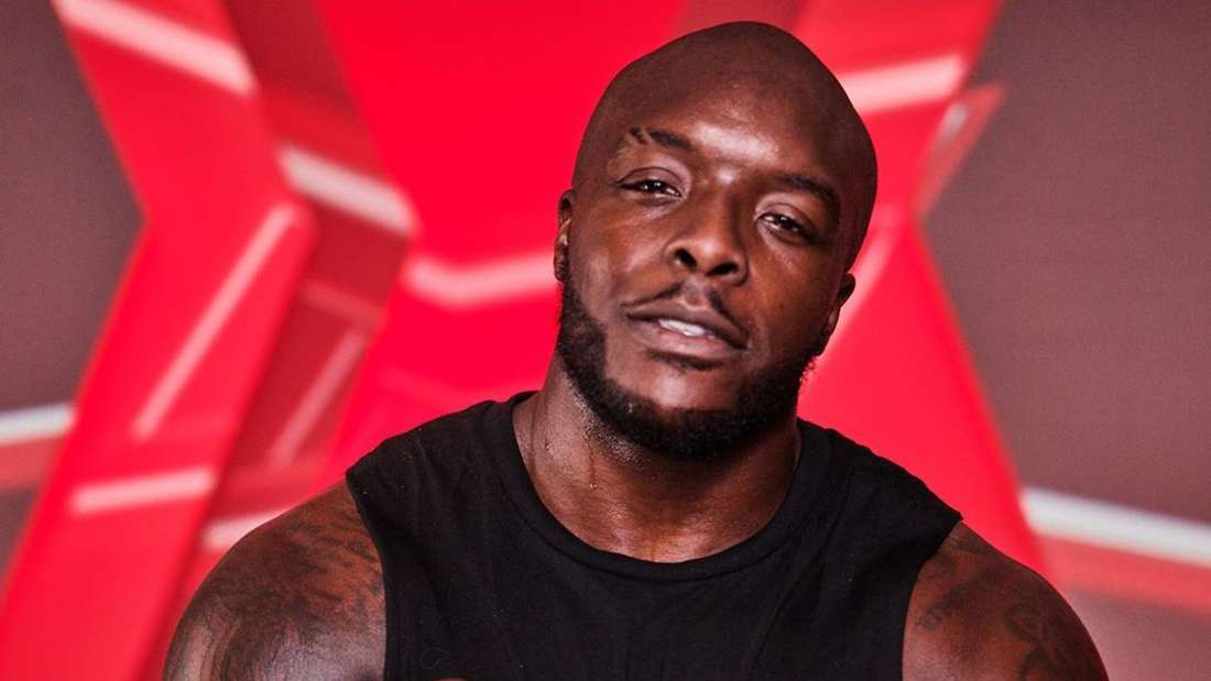 Ist Akinfenwa wirklich ein Fußballer?