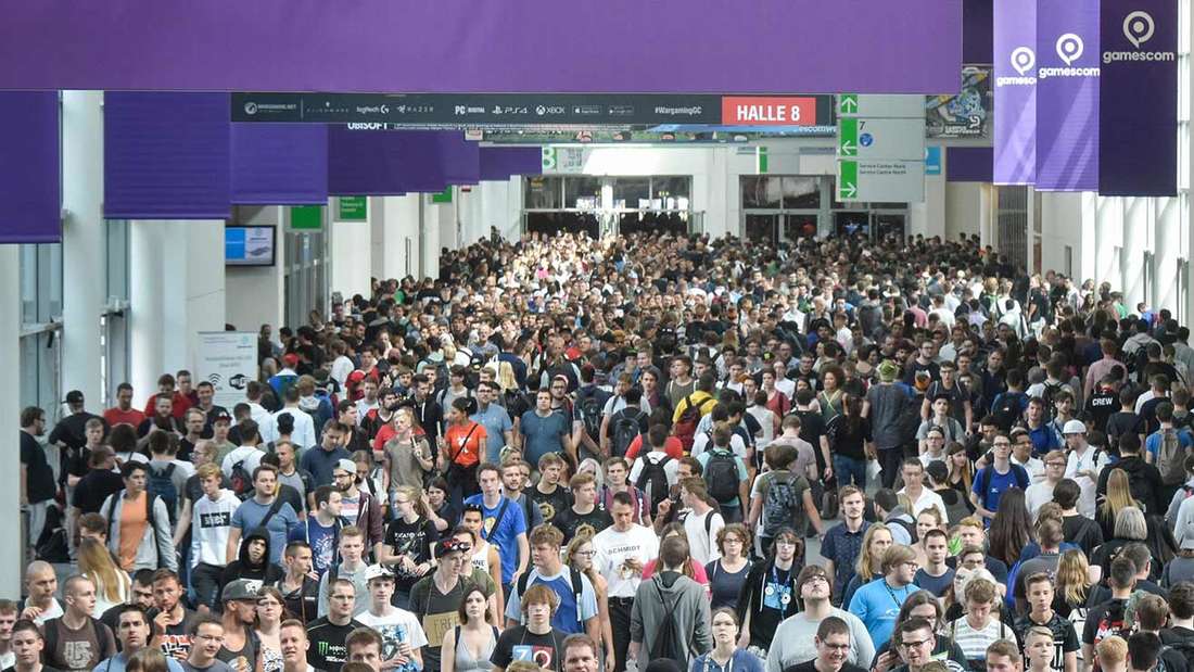 Gamescom-2019-Warteschlange