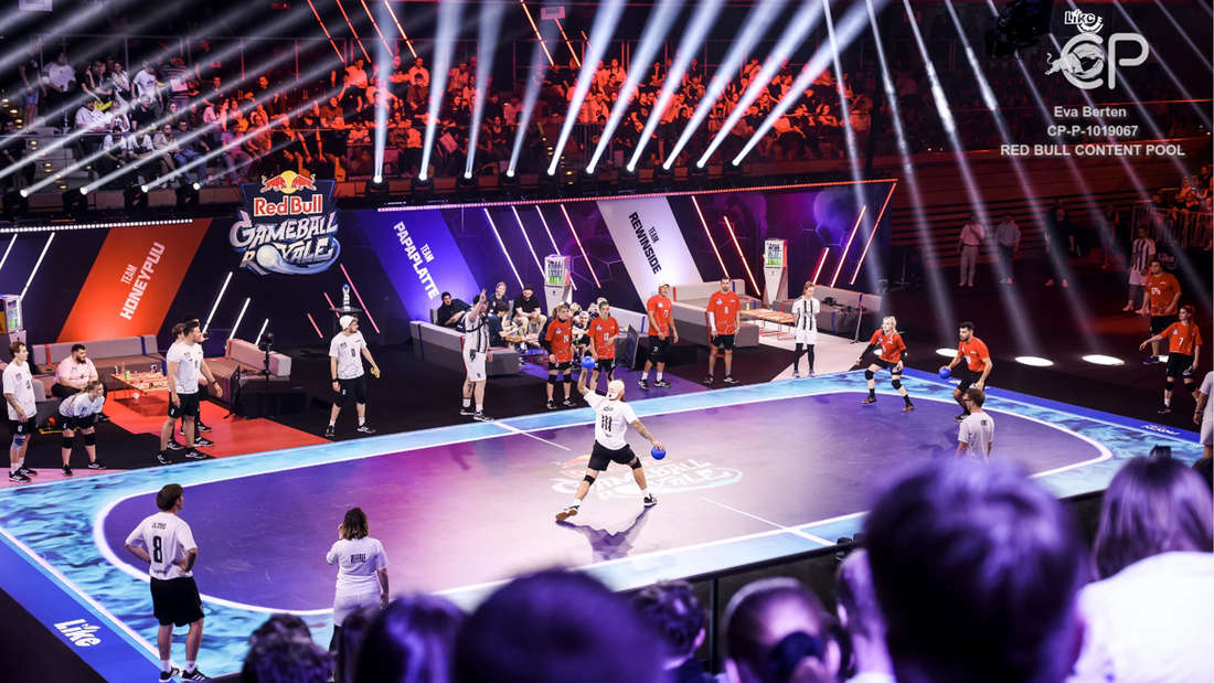 Das Spielfeld der Dodgeball-Variante Gameball Royale, die von Red Bull ausgerichtet wurde.